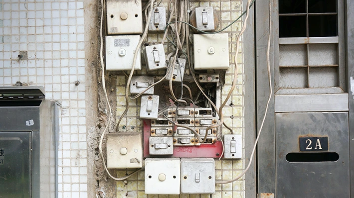 Overloaded Circuits